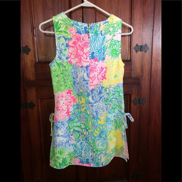 Lilly Pulitzer Donna top cheek to cheek - Picture 3 of 6